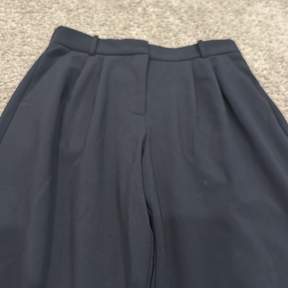 A&F Sloane Tailored Wide Leg Pant (Black/Navy, Size 27/4 Short) - Picture 9 of 12
